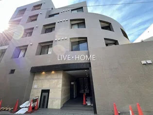 東京都中野区野方1【マンション】の外観