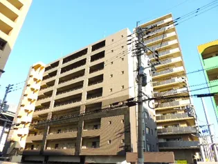 アヴィニールグランデ金田【3階】の外観