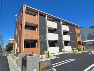 ゼルコバガーネットIIIの画像