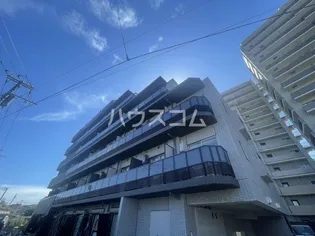 東京都調布市調布ケ丘3【マンション】の外観