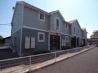 シャン・ド・メゾン【2階】の外観