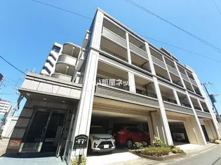 ウールー ヴィラージュの画像