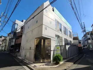 シルバラード広尾の外観
