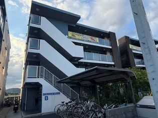 カレッジヒルズCの画像