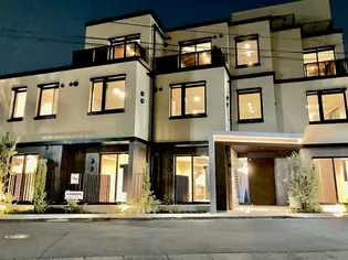 COEUR BLANC八幡山の外観