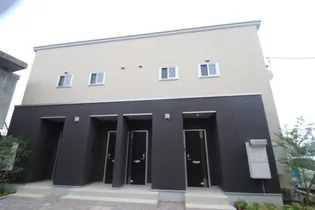 ヒルズ新宮苑【1階】の外観