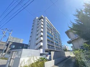 LUANA・AIR・RESIDENCE長町【3階】の外観