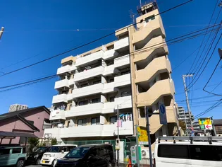 フラット竹の塚の画像