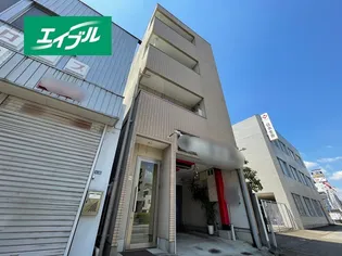 デルーブロ神宮の画像