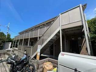 アムール横須賀中央【1階】の外観