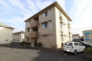 ソレアードA【2階】の外観