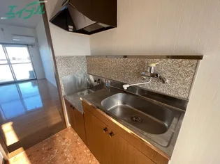 アイボンラビアン【4階】のキッチン