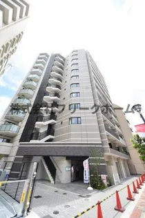 東京都三鷹市下連雀4【マンション】の外観