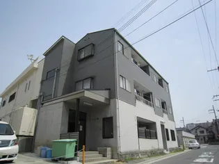 メゾン輝【3階】の外観