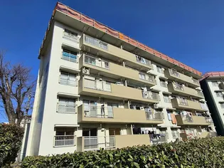 みさと団地13街区17号棟の画像