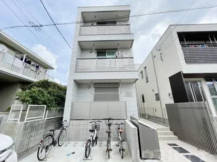 LARGOの画像