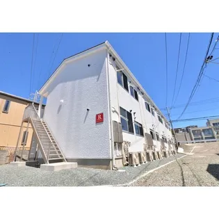 クレヨンハウスレッドの画像