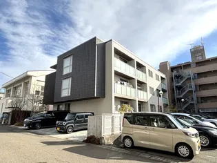 アマテラス泉中央【3階】の外観