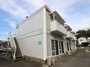 ロイヤルハイツB【1階】の外観