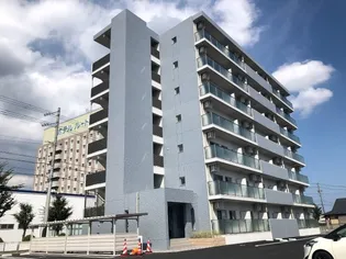 IL VIALE【6階】の外観