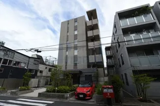 東京都新宿区下落合2【マンション】の外観