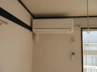 プランタン杉山【2階】の内装