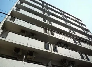 クラウン築地【6階】の外観