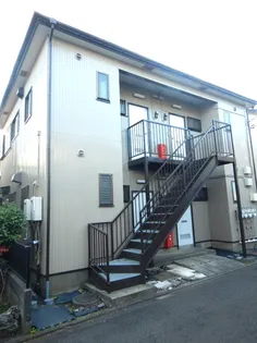 憩荘【2階】の外観