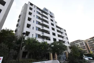 UR多摩ニュータウン長池公園せせらぎ通り北の画像