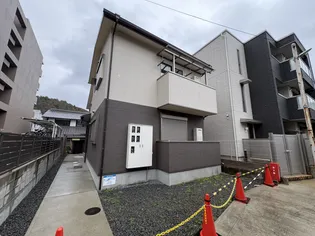 シャトン山科の画像