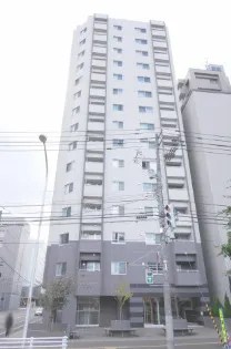 レジディア南一条イースト【4階】の外観