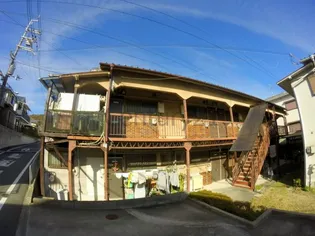 ルールドハウス箕面A棟【2階】の外観