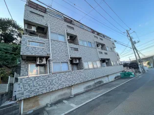 プティクール【1階】の外観