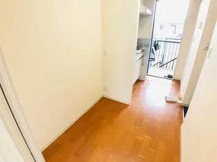 ファミール・ファイブ【1階】の内装