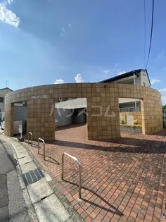 ブランベージュ桂【2階】の外観