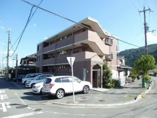 コーポ城山台【1階】の外観