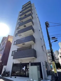 東京都新宿区市谷台町【マンション】の外観