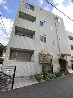 パティオフェリス【1階】の外観