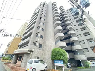 山内ヴィラージュ本町の画像