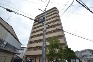 大阪府大阪市東淀川区上新庄3【マンション】の外観