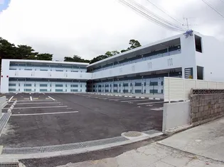 沖縄県中頭郡北谷町字吉原【アパート】の外観