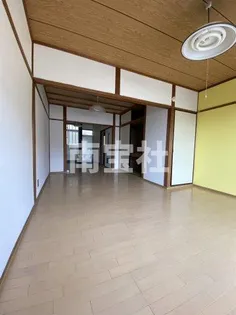 正村ハイツ【1階】の居間