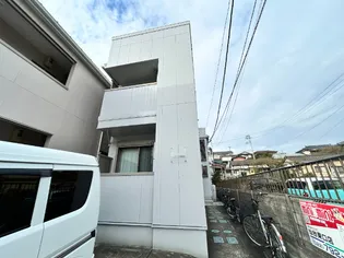 クレフラスト東仙台A【1階】の外観