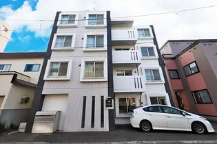 ノースクレイン【3階】の外観