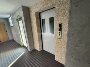 アルテマイスター堀川【1階】の内装