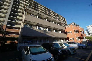 ピースプラザの画像