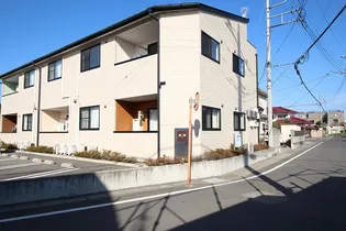 家路【2階】の外観