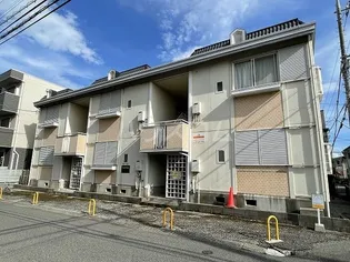 サンフラット【2階】の外観