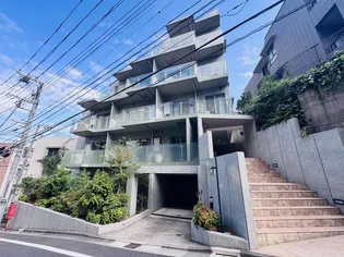 東京都品川区上大崎2【マンション】の外観