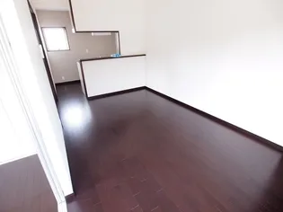 ファブール東力【2階】の居間